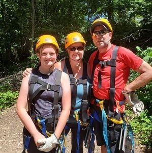 Meet your Posher, Michele